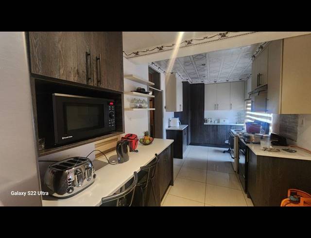 3 BEDROOM HOUSE FOR SALE IN RANDGATE